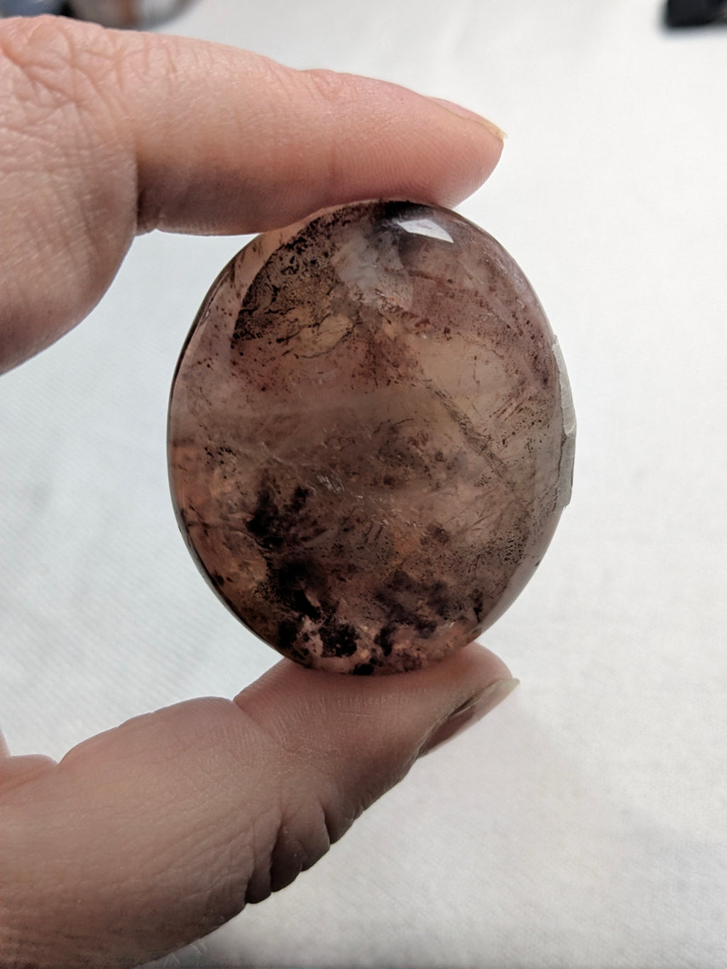 Fire quartz palm stone D