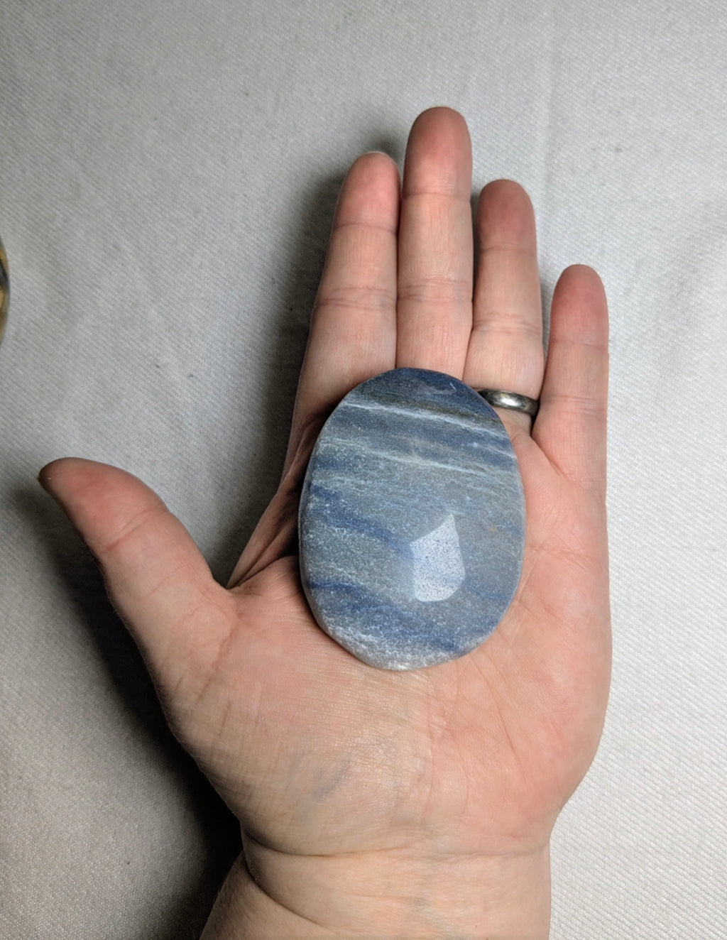 Blue aventurine palm stone A