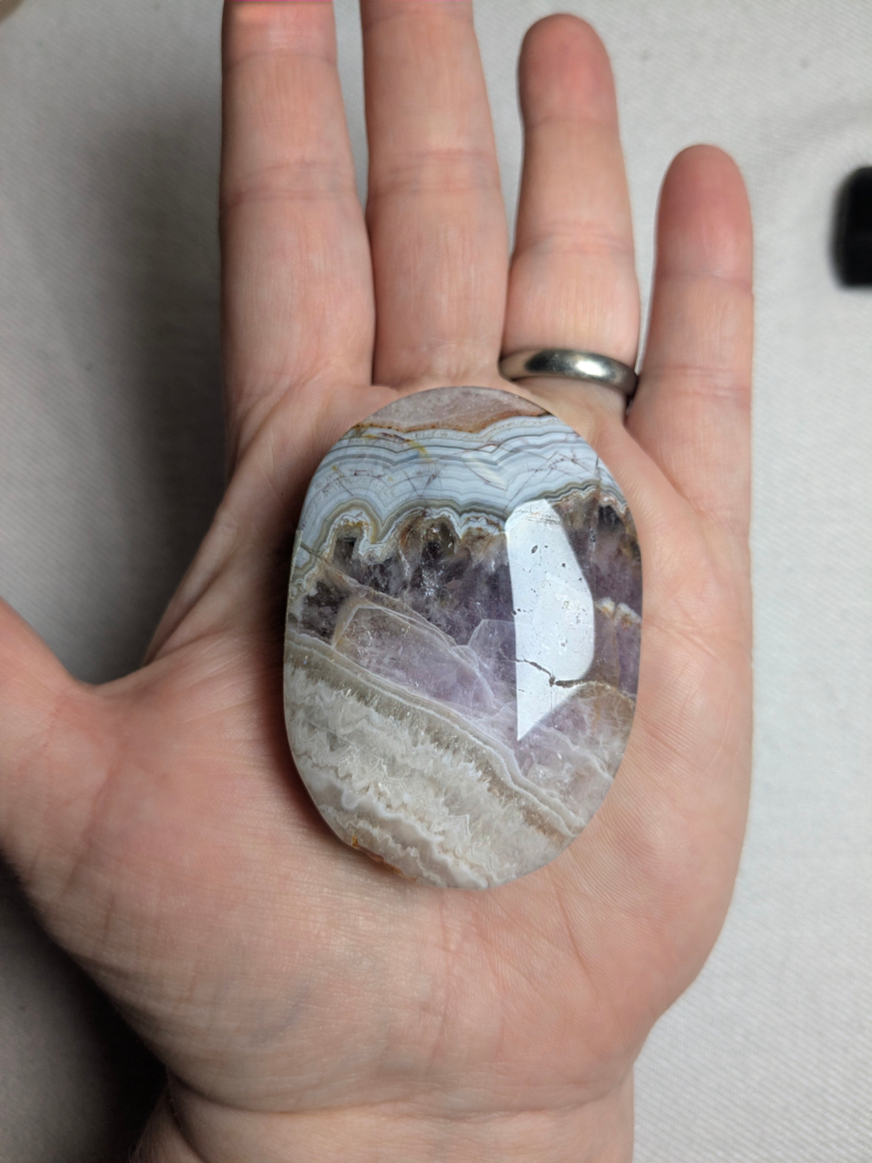 Amethyst agate palm stone B
